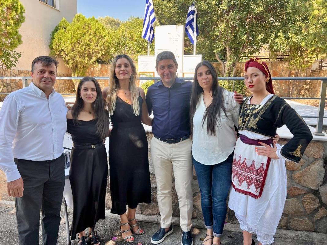 Λευτέρης Αυγενάκης: Τιμή και μνήμη για τους ήρωες του Σάρχου και των Σκουρβούλων