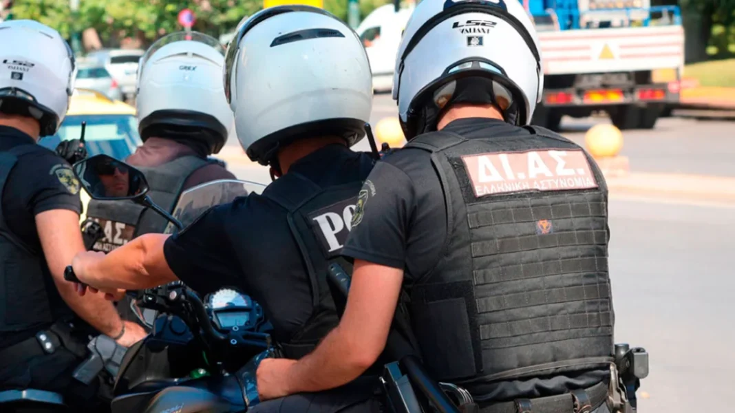 Εξαρθρώθηκε σπείρα που είχε ρημάξει καταστήματα και σπίτια: Πάνω από €194.000 η λεία