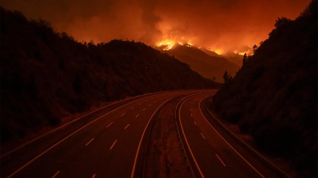 Και 2ος νεκρός από τις φωτιές στην Ισπανία – Έχουν καεί 60.000 στρέμματα μόνο τον Αύγουστο
