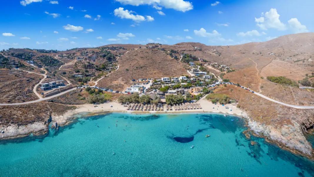 Γαστρεντερίτιδα στην Κέα: Ο νοροϊός στο μικροσκόπιο του ΕΟΔΥ – Κατακόρυφη αύξηση των κρουσμάτων
