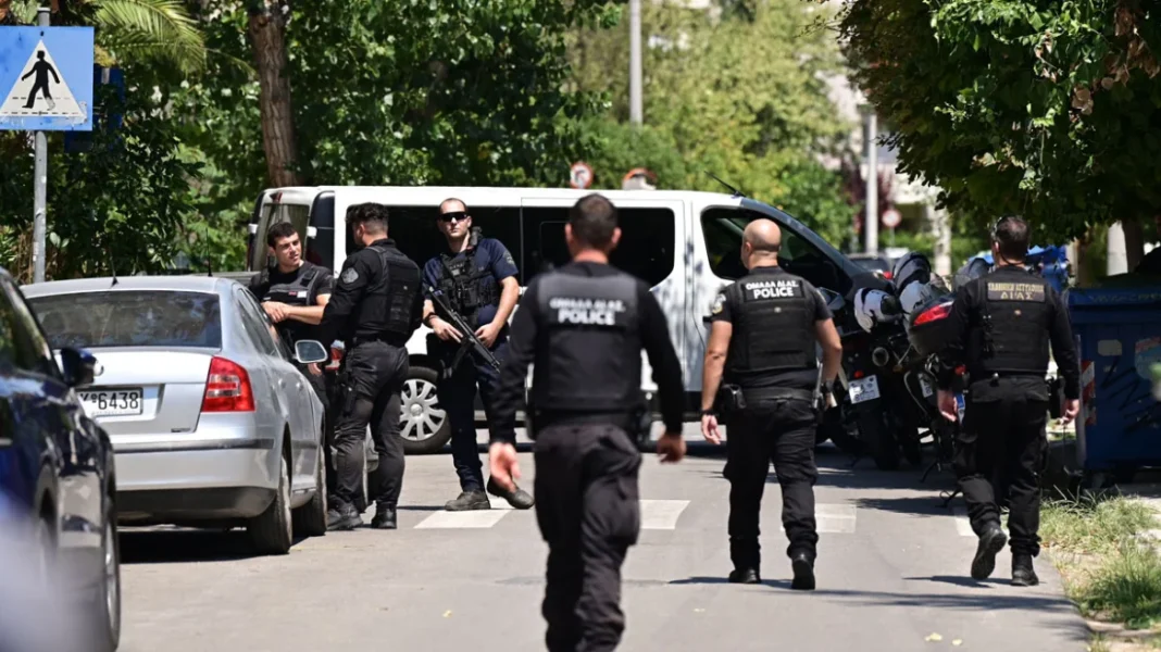 «Με εξέθεσε στους φίλους μου»: Τι είπε ο 28χρονος για τους λόγους που σκότωσε την 47χρονη στο Χαλάνδρι – Δεν ήταν σύντροφοι