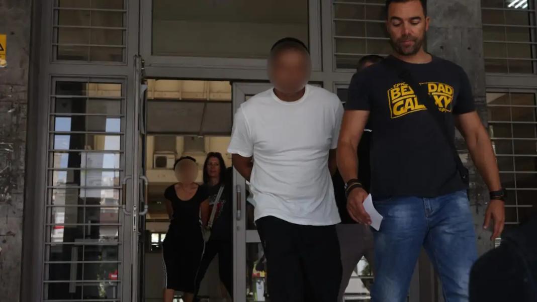 Δίωξη στον 37χρονο και στην 24χρονη για τον βιασμό της 10χρονης κόρης της – Πώς αποκαλύφθηκε η φρίκη