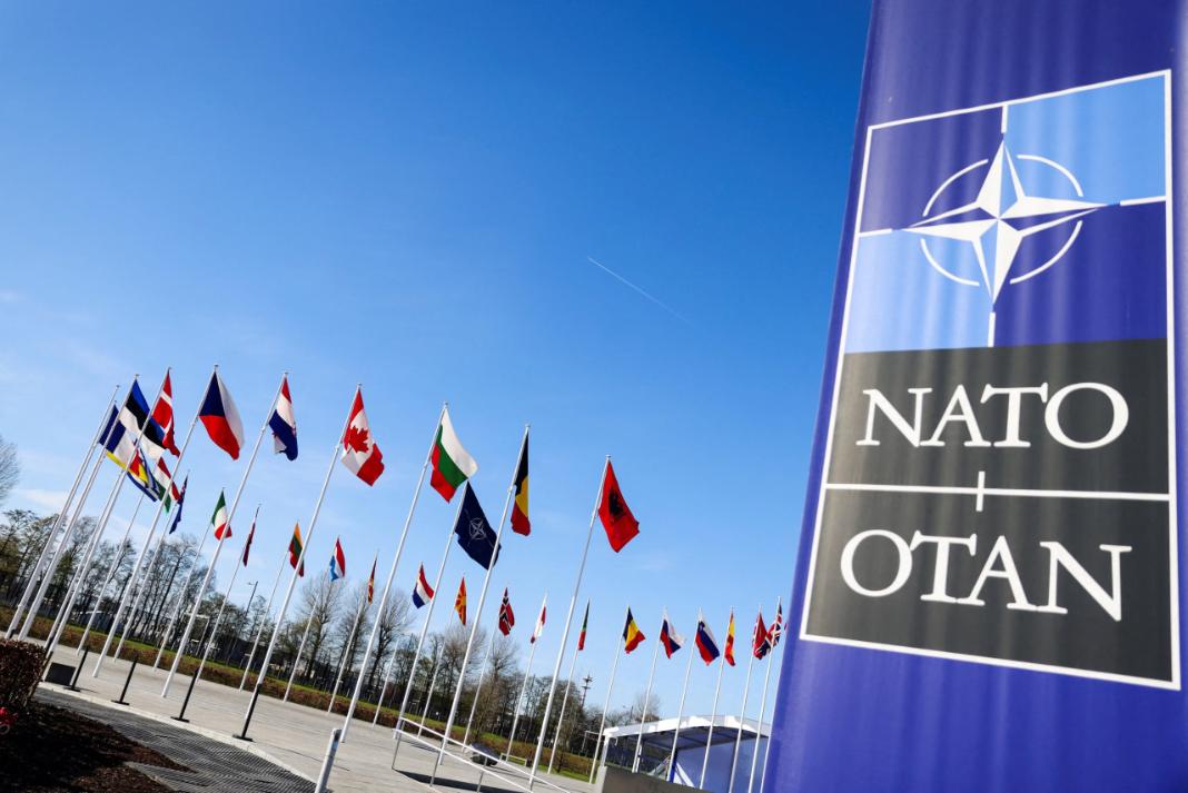 NATO: Όλες οι χώρες – μέλη θα καλύψουν φέτος τον στόχο για στρατιωτικές δαπάνες 2% του ΑΕΠ
