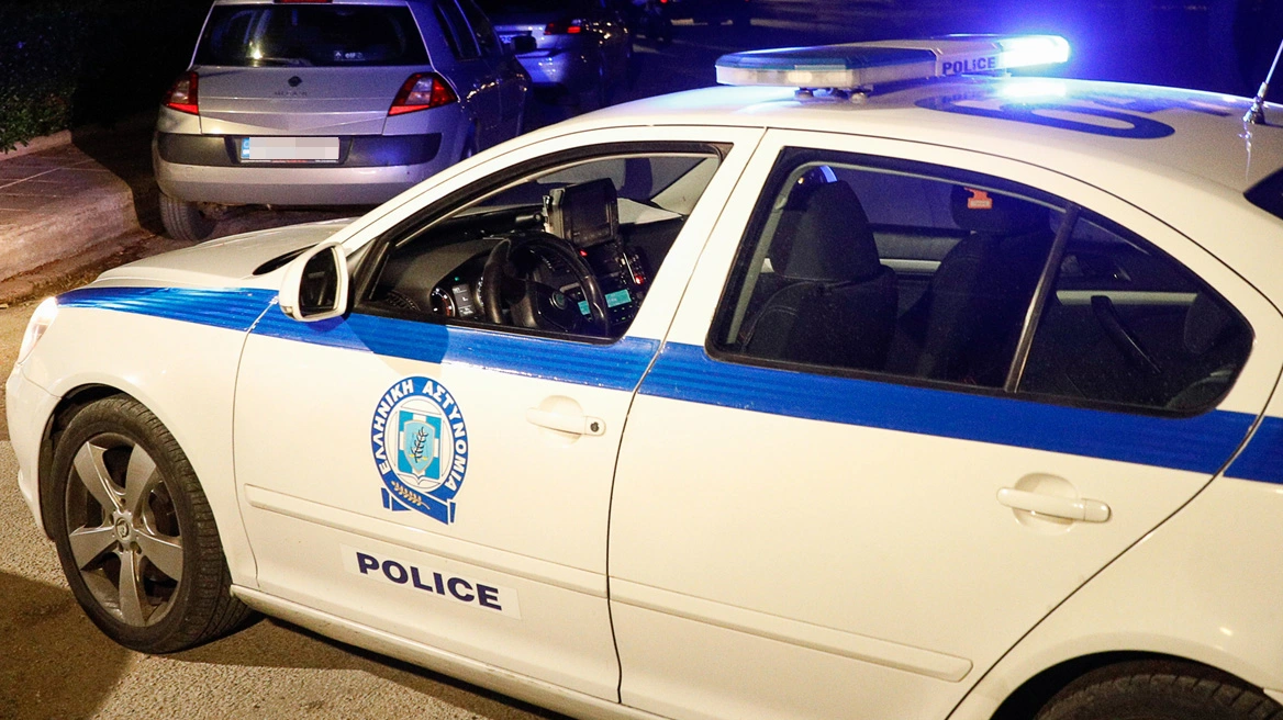 Βρέθηκε οπλοστάσιο σε σπίτι απόστρατου της Πολεμικής Αεροπορίας – Συνδέεται με έμπορο όπλων