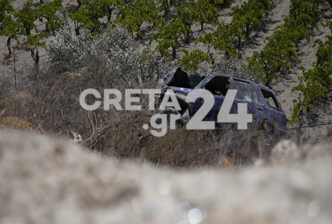 Σοκαριστική περιγραφή για το θανατηφόρο τροχαίο στο Ηράκλειο: «Το αυτοκίνητο έκανε άλμα, έσπασε μια ελιά και διέλυσε»