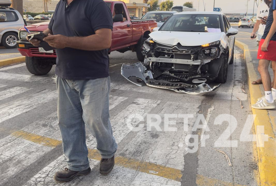 Hράκλειο: Το τροχαίο στην παραλιακή προκάλεσε κυκλοφοριακό κομφούζιο