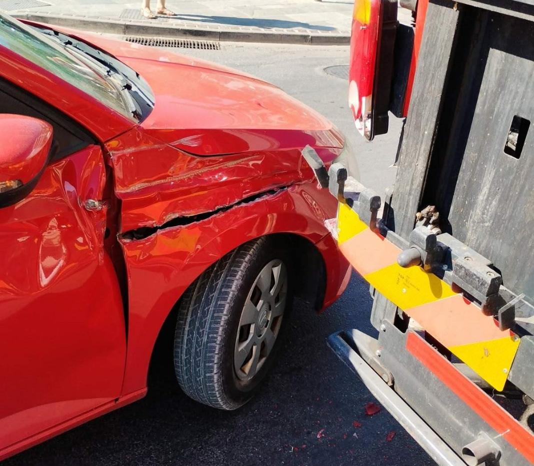 Κρήτη: Τροχαίο με απορριμματοφόρο – Εικόνες