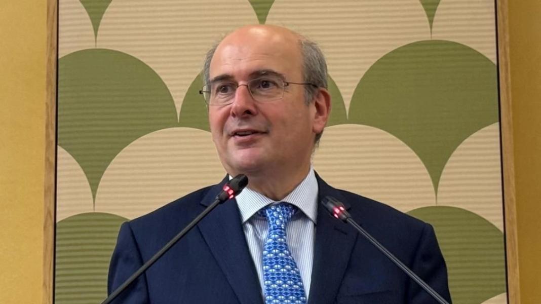 Χατζηδάκης: Ως το τέλος Αυγούστου θα έχουμε εικόνα από τα «μεγάλα ψάρια» του ΟΠΕΠΕΚΕ