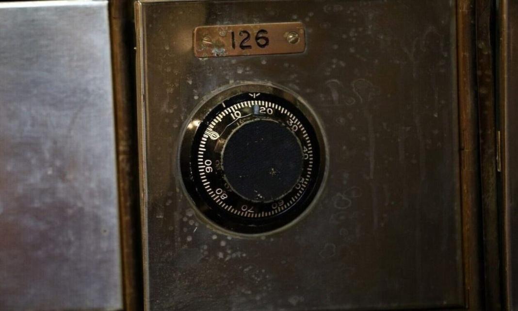 Διάρρηξη με λεία που ξεπερνά τις 230.000 ευρώ – Άδειασαν το χρηματοκιβώτιο