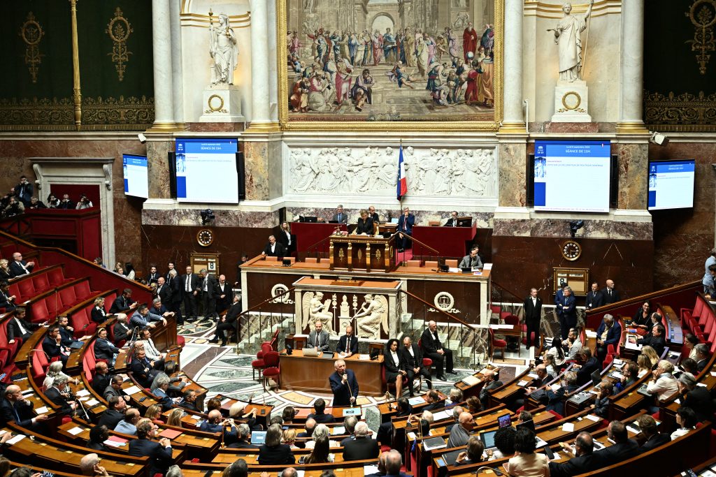 Γαλλία: Κατέρρευσε η κυβέρνηση Μπαϊρού – Δεν πήρε ψήφο εμπιστοσύνης