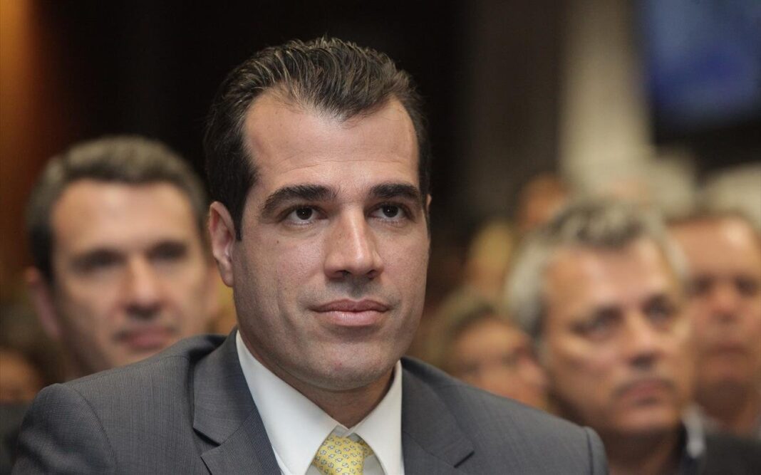 Πλεύρης: Είναι βέβαιο ότι θα υπάρξει κλειστή δομή μεταναστών στην Κρήτη
