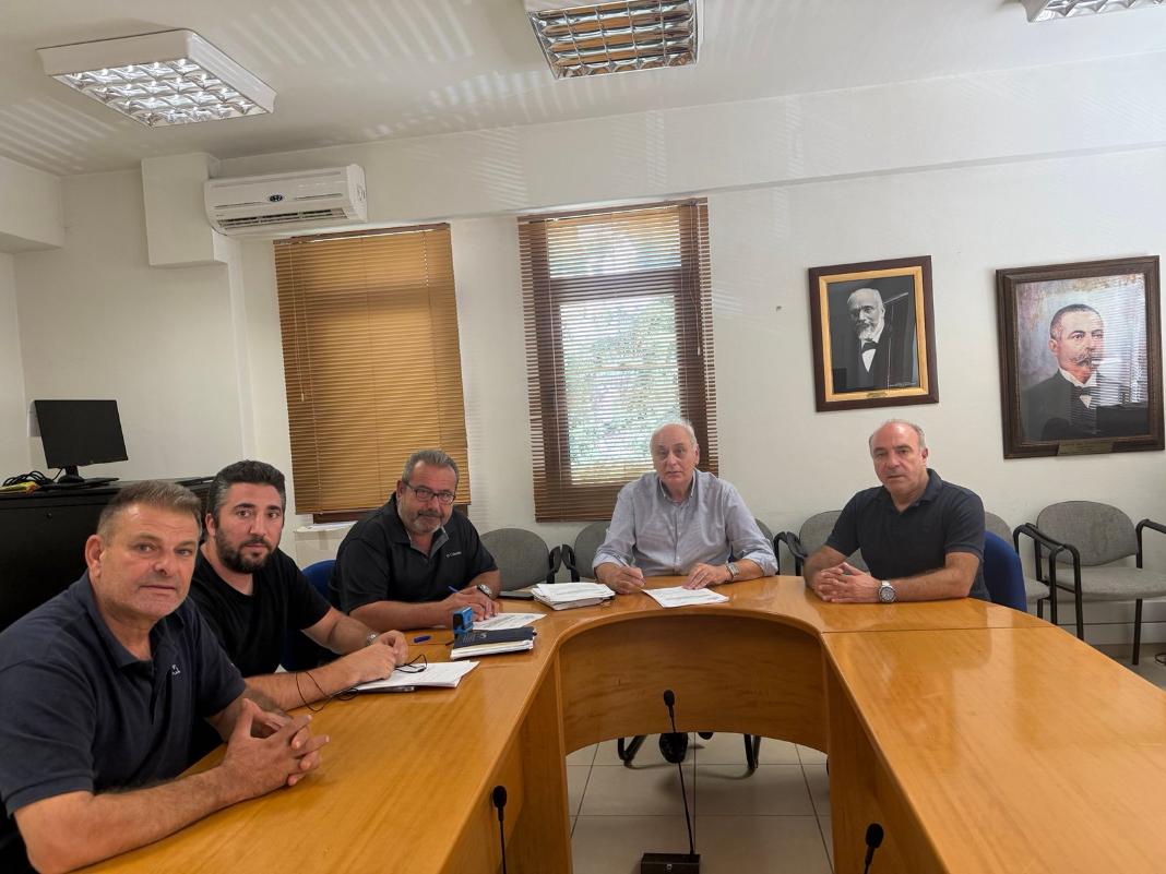 Δήμος Βιάννου: Υπογραφή σύμβασης για τσιμεντοστρώσεις οδοποιίας