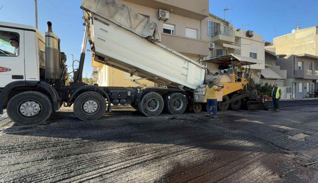 Δήμος Ηρακλείου: Σε εξέλιξη το πρόγραμμα ασφαλτοστρώσεων στη Νέα Αλικαρνασσό