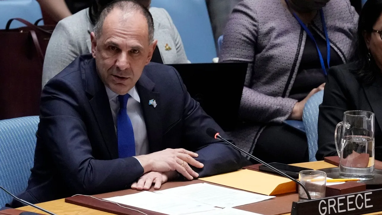 Συνάντηση Γεραπετρίτη με τη γενική διευθύντρια μετανάστευσης της Κομισιόν τη Δευτέρα