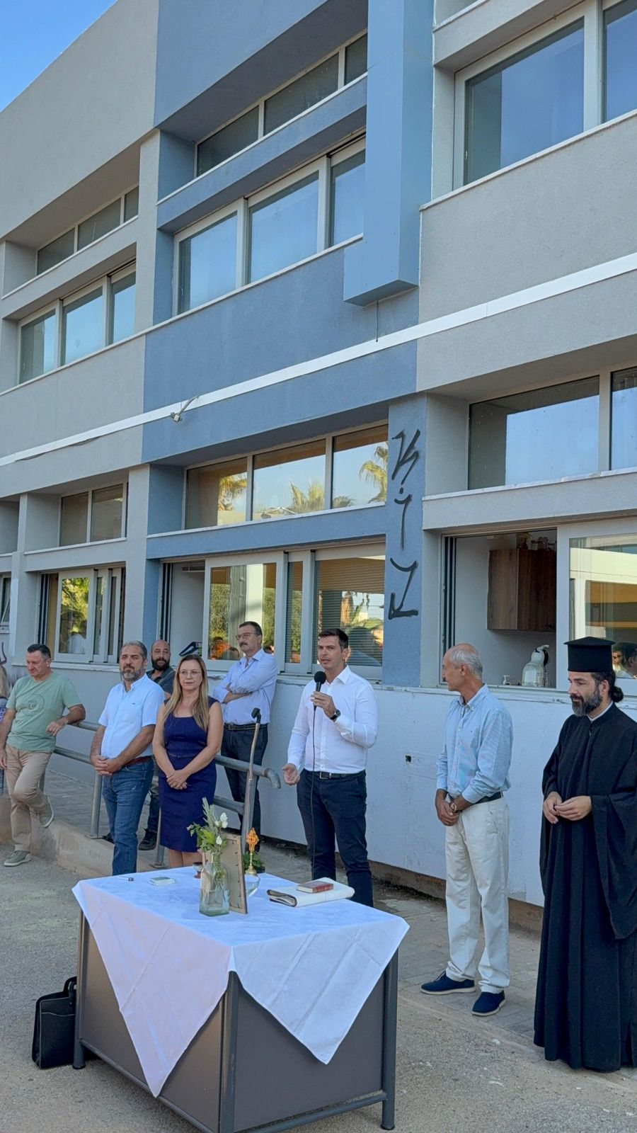 Σε σχολεία των Χανίων για τον καθιερωμένο αγιασμό ο Αλ. Μαρκογιαννάκης