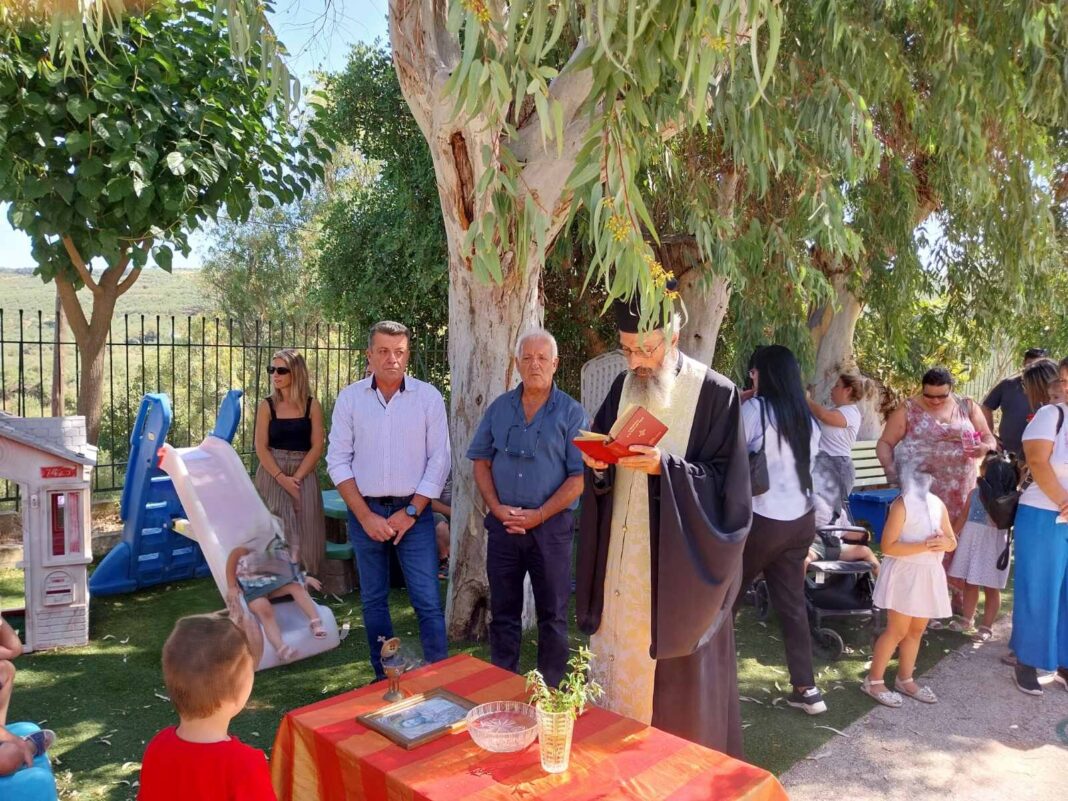 Πραγματοποιήθηκαν οι καθιερωμένοι  Αγιασμοί στις Σχολικές Μονάδες του Δήμου Πλατανιά