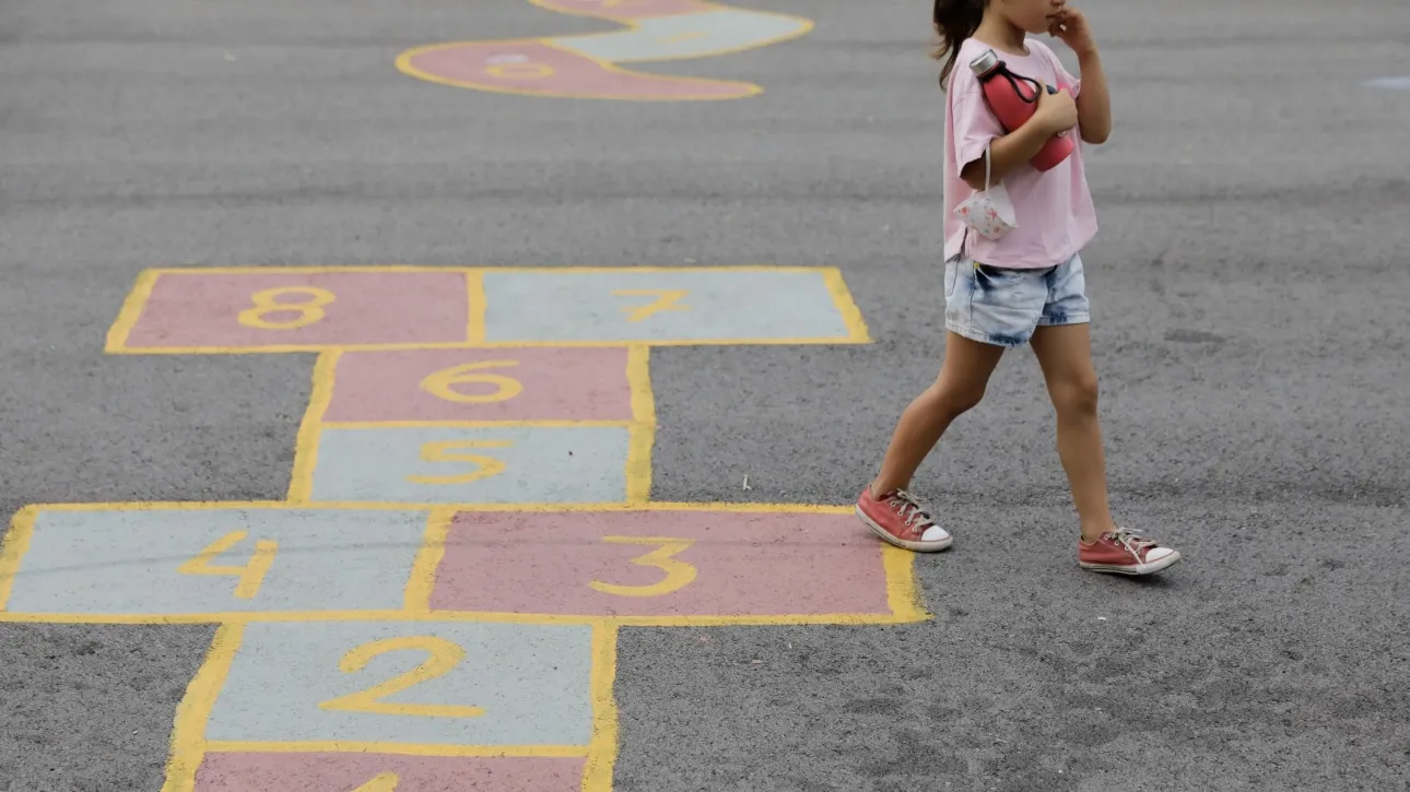 Δημογραφικό σοκ στα σχολεία: «Χάθηκαν» 44.000 πρωτάκια σε 15 χρόνια