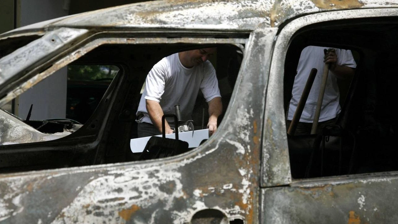 Παρανάλωμα του πυρός δύο αυτοκίνητα και ένα μηχανάκι – Εξετάζεται το σενάριο εμπρησμού