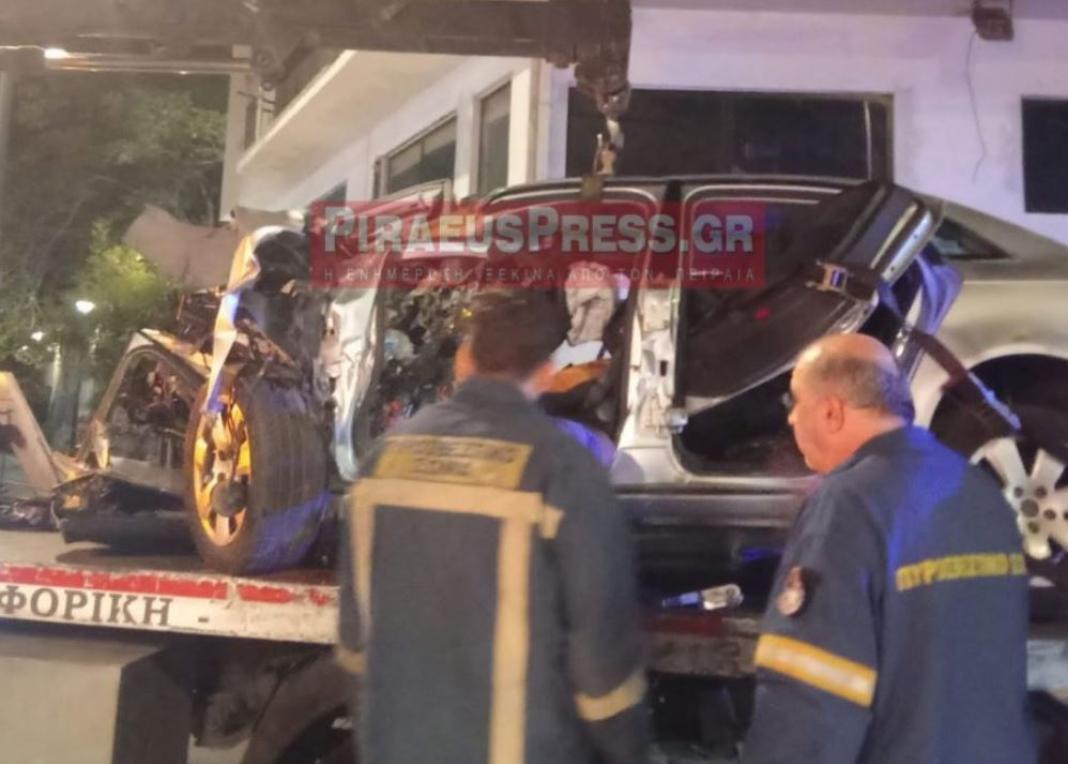 Πώς έγινε το τροχαίο με τον έναν νεκρό – Βαριά τραυματισμένη η 33χρονη, εικόνες από το σημείο του δυστυχήματος