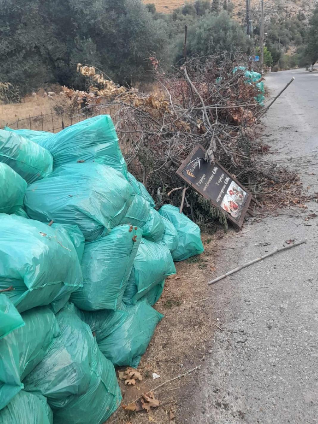 Μεγάλη επιχείρηση καθαρισμού στο Θέρισο: Περισσότεροι από 5 τόνοι απορριμμάτων απομακρύνθηκαν από τα συνεργεία του Δήμου Χανίων