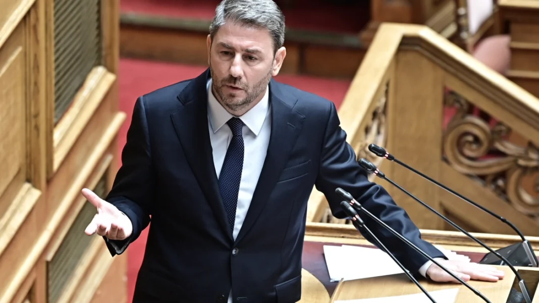 Το Πόθεν Έσχες του Νίκου Ανδρουλάκη