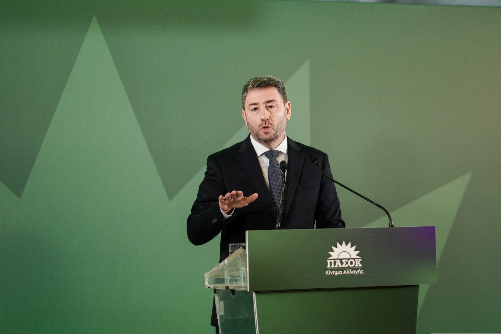 Νίκος Ανδρουλάκης: Γενναία πολιτική αλλαγή μόνο με εκλογές – Αυτό είναι το πρόγραμμα του ΠΑΣΟΚ