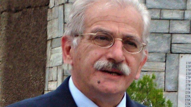Συλλυπητήρια μηνύματα από Μενδώνη και Σακελλαροπούλου για τον θάνατο του Νίκου Παπαδάκη