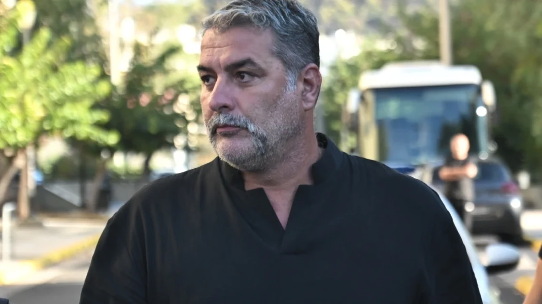 Δημογλίδου: Ο Μπισμπίκης δεν επικοινώνησε ποτέ με τις αρχές – Τρίτο πρόσωπο κάλεσε στο ΑΤ Φιλοθέης μία μέρα μετά το τροχαίο
