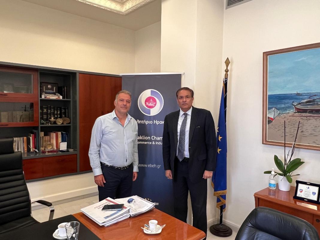 Ο Πρέσβης του Πακιστάν στο Επιμελητήριο Ηρακλείου