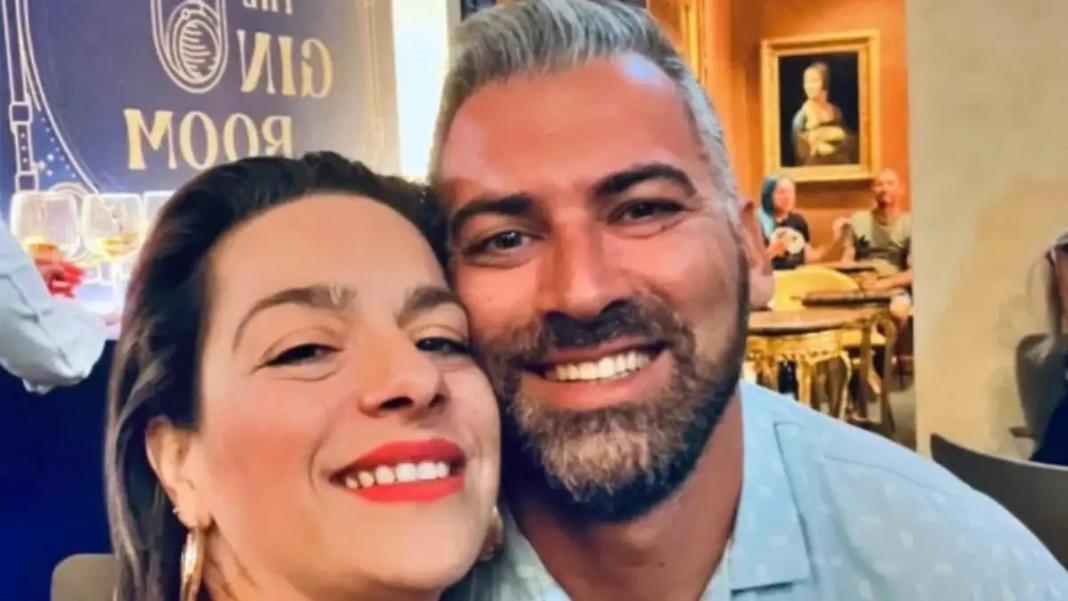 Θρήνος στο «τελευταίο αντίο» για το ζευγάρι που ξεψύχησε στην άσφαλτο