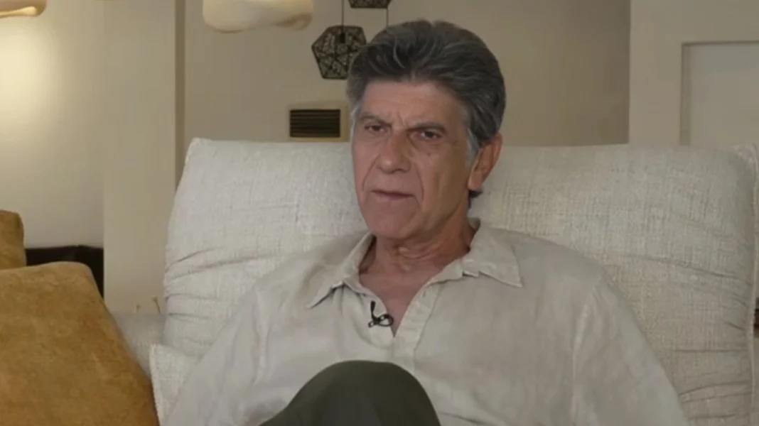 Γιάννης Μπέζος: Οι καλλιτέχνες δεν δικαιούνται να λένε κουράστηκα, τους λέω «να πάτε στην οικοδομή να ξεκουραστείτε»