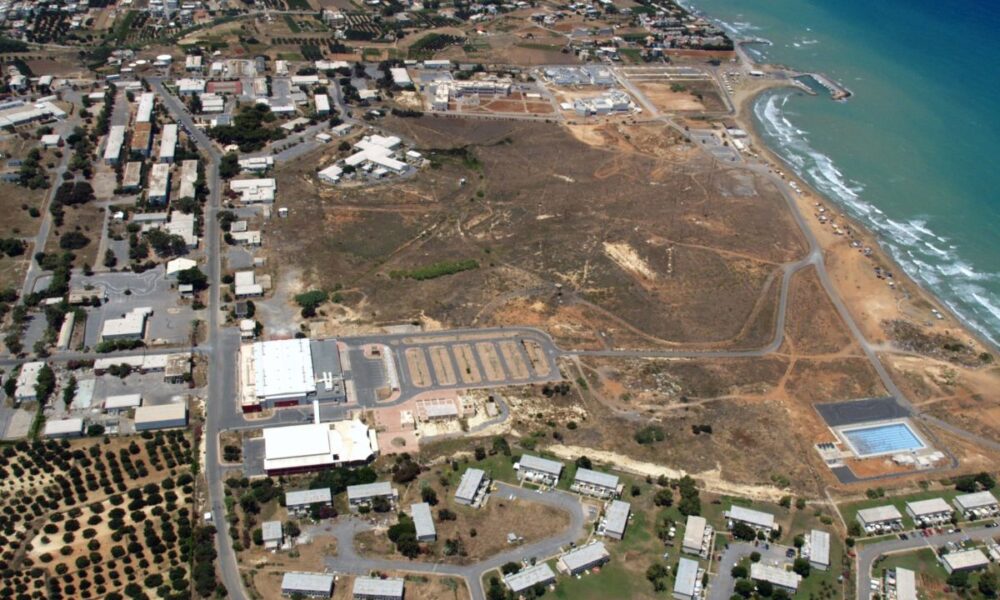 Αντίστροφη μέτρηση για το deal με φόντο το “φιλέτο” στις Γούρνες