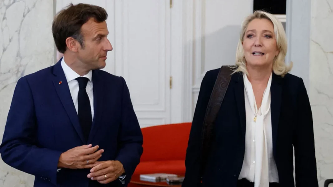 Πολιτική κρίση στη Γαλλία: Προσφυγή στο Συνταγματικό Δικαστήριο ετοιμάζει η Λεπέν για να πάρει μέρος σε εκλογές