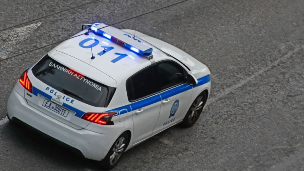 Συνελήφθησαν τρία άτομα για την επίθεση σε 17χρονο σε Λύκειο