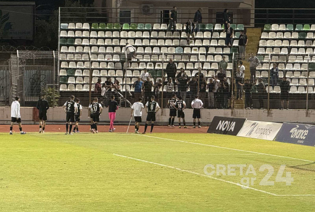 Μια απροστάτευτη ομάδα και ένας προπονητής σε λήθαργο
