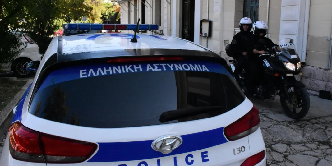 Καλλιθέα: Ανήλικοι πιάστηκαν στα χέρια μέσα σε σούπερ μάρκετ (βίντεο)