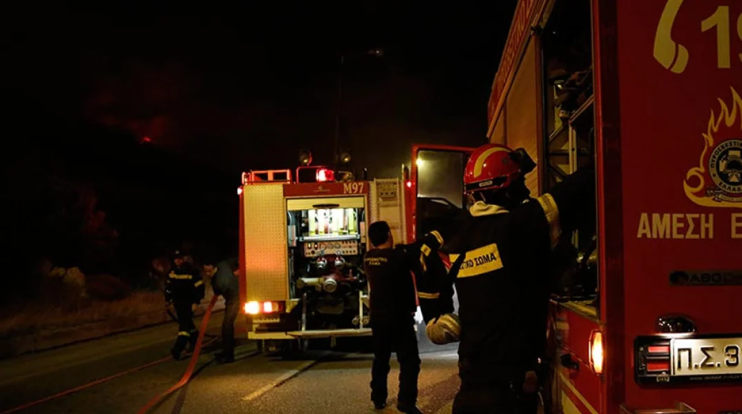 Eλούντα: Η άμεση επέμβαση των πυροσβεστών απέτρεψε τα χειρότερα