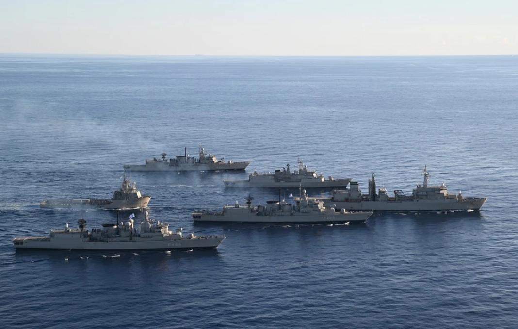 Με αιφνιδιαστική άσκηση των Ενόπλων Δυνάμεων στο Αιγαίο λόγω «Πίρι Ρέις» απαντά η Αθήνα