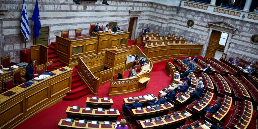 Στη δημοσιότητα σήμερα τα «πόθεν έσχες» των πολιτικών