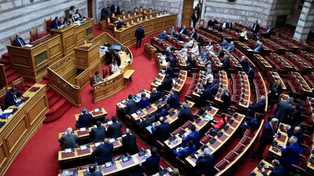 Στη δημοσιότητα τα «πόθεν έσχες» των πολιτικών για τα οικονομικά έτη 2022 και 2023