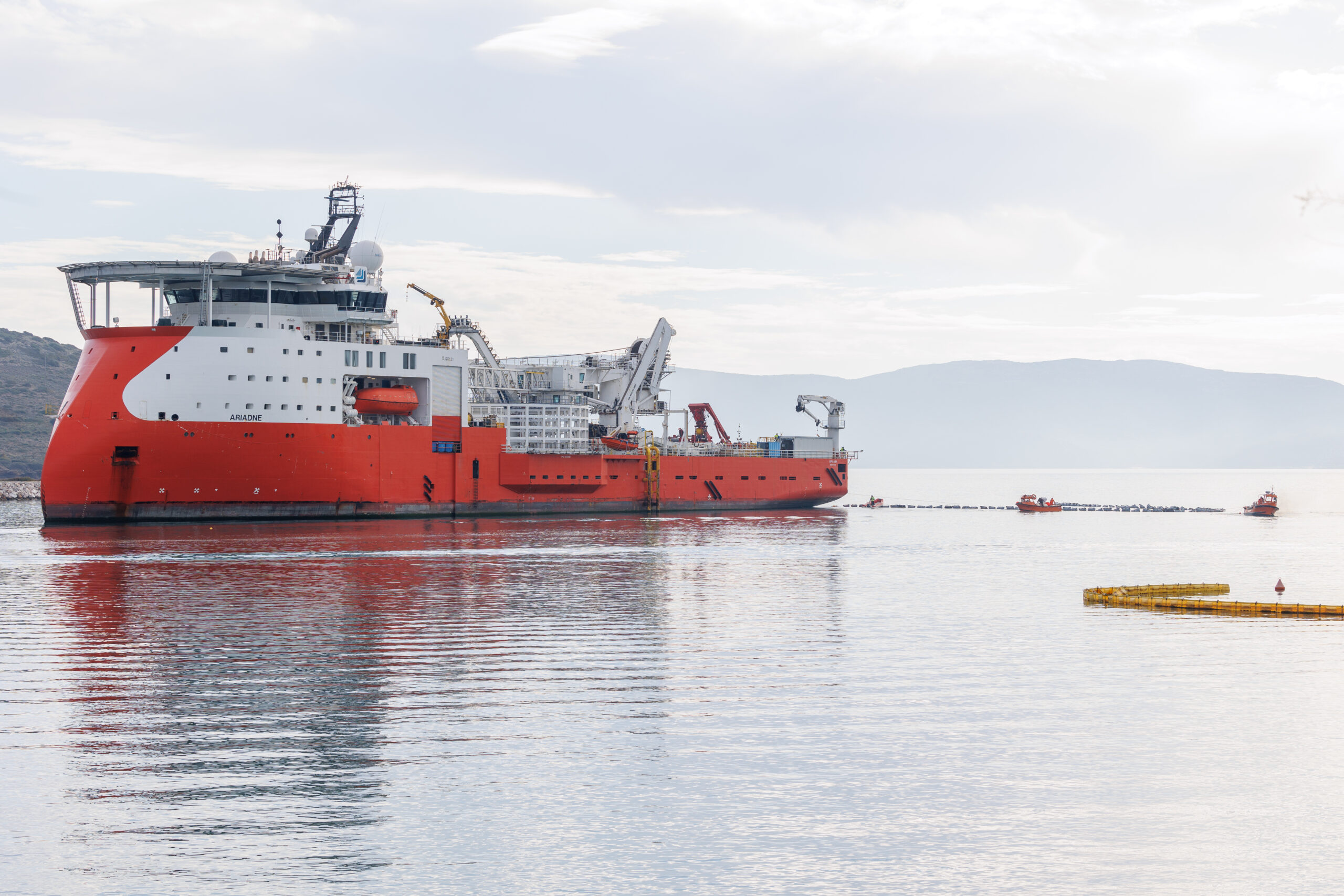 ΑΔΜΗΕ: Ξεκινά το έργο της νέας ηλεκτρικής διασύνδεσης Κέρκυρας-Ηγουμενίτσας