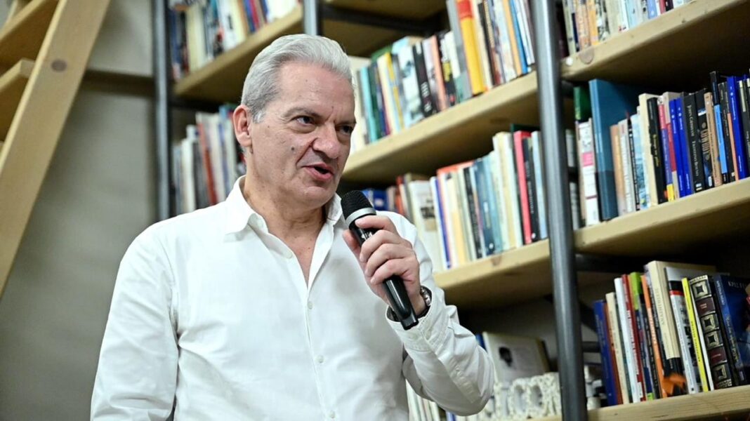 Στην παρουσίαση του βιβλίου «Το ταβάνι στο χιόνι» του Κωνσταντίνου Σύρμου ο Δήμαρχος Ηρακλείου