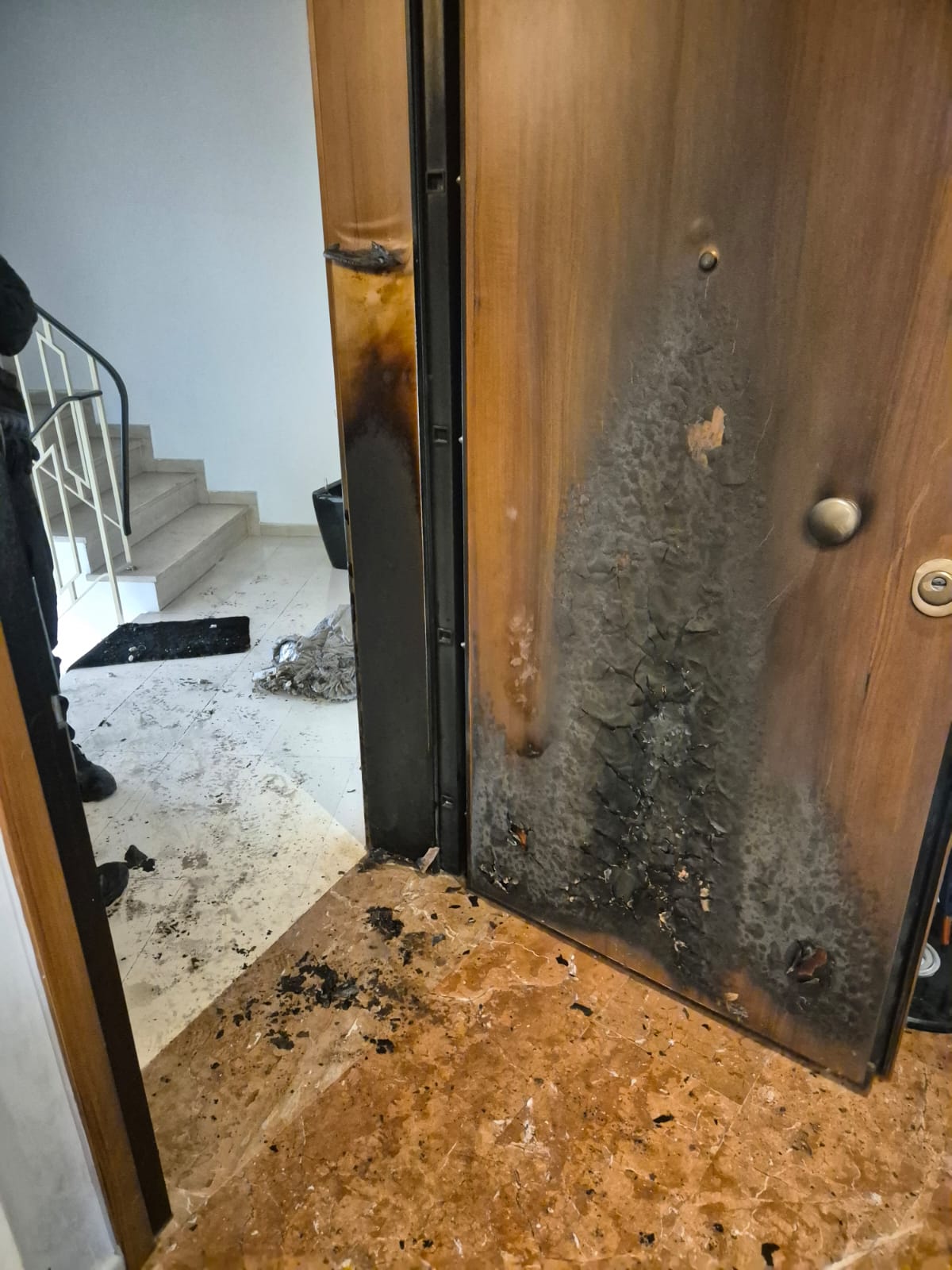 Επίθεση στο γραφείο του Χ.Θεοχάρη: «Η επίθεση είναι πράξη δειλίας»