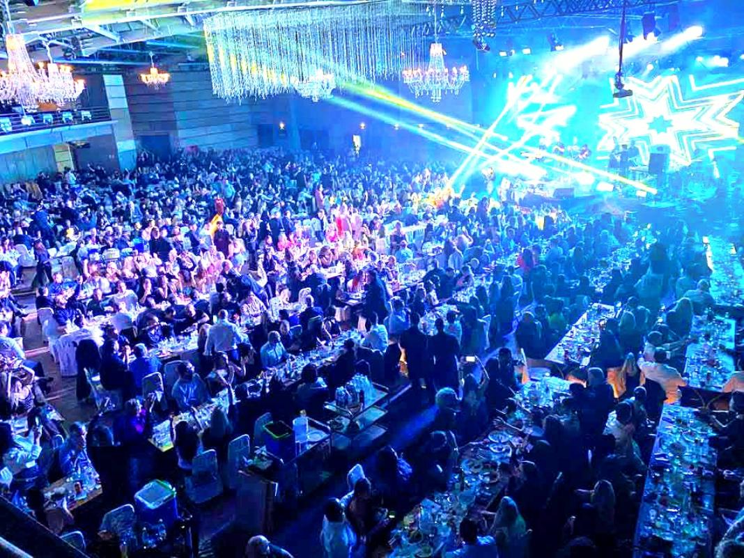 Με επιτυχία ο ετήσιος χορός του Παγκρήτιου Συλλόγου Διευθυντών Ξενοδοχείων