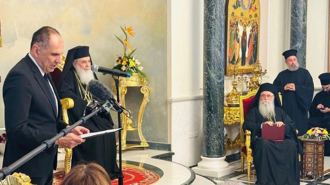 Μονή Σινά: Προκαταρκτική συμφωνία επιβεβαιώνει ο Γεραπετρίτης – Χειροτονήθηκε ο Συμεών