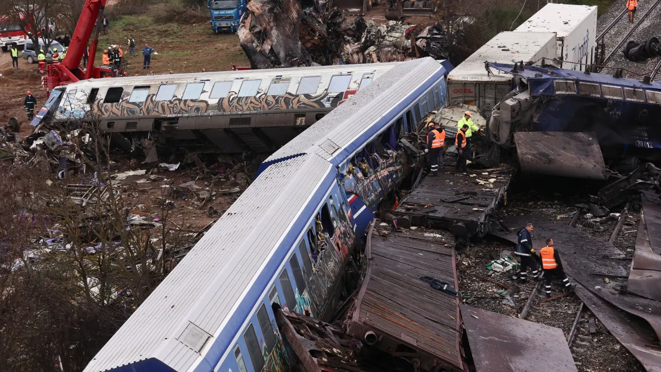 Τέμπη: Αναβλήθηκε η δίκη για τα βίντεο του εμπορικού τρένου