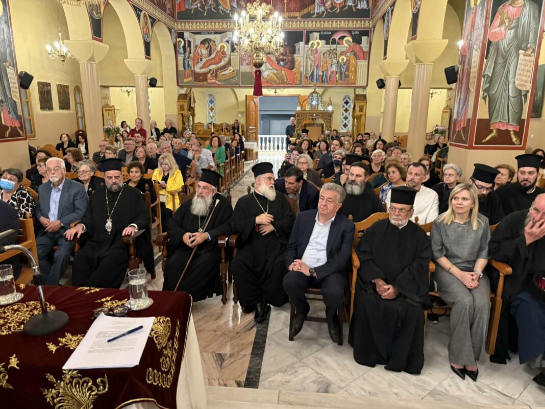 697 Ο…άγιος Κρήτης και τα καρφιά του!