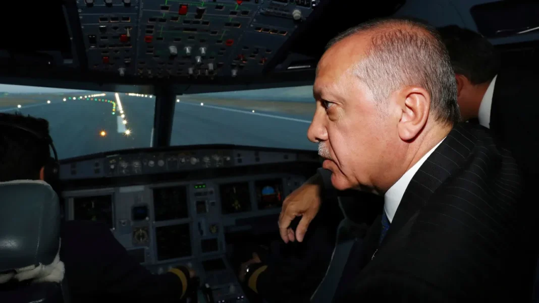 «Θρίλερ» με τον Ερντογάν στο Σαρμ ελ Σέιχ – Δεν κατέβαινε από το αεροπλάνο λόγω… Νετανιάχου