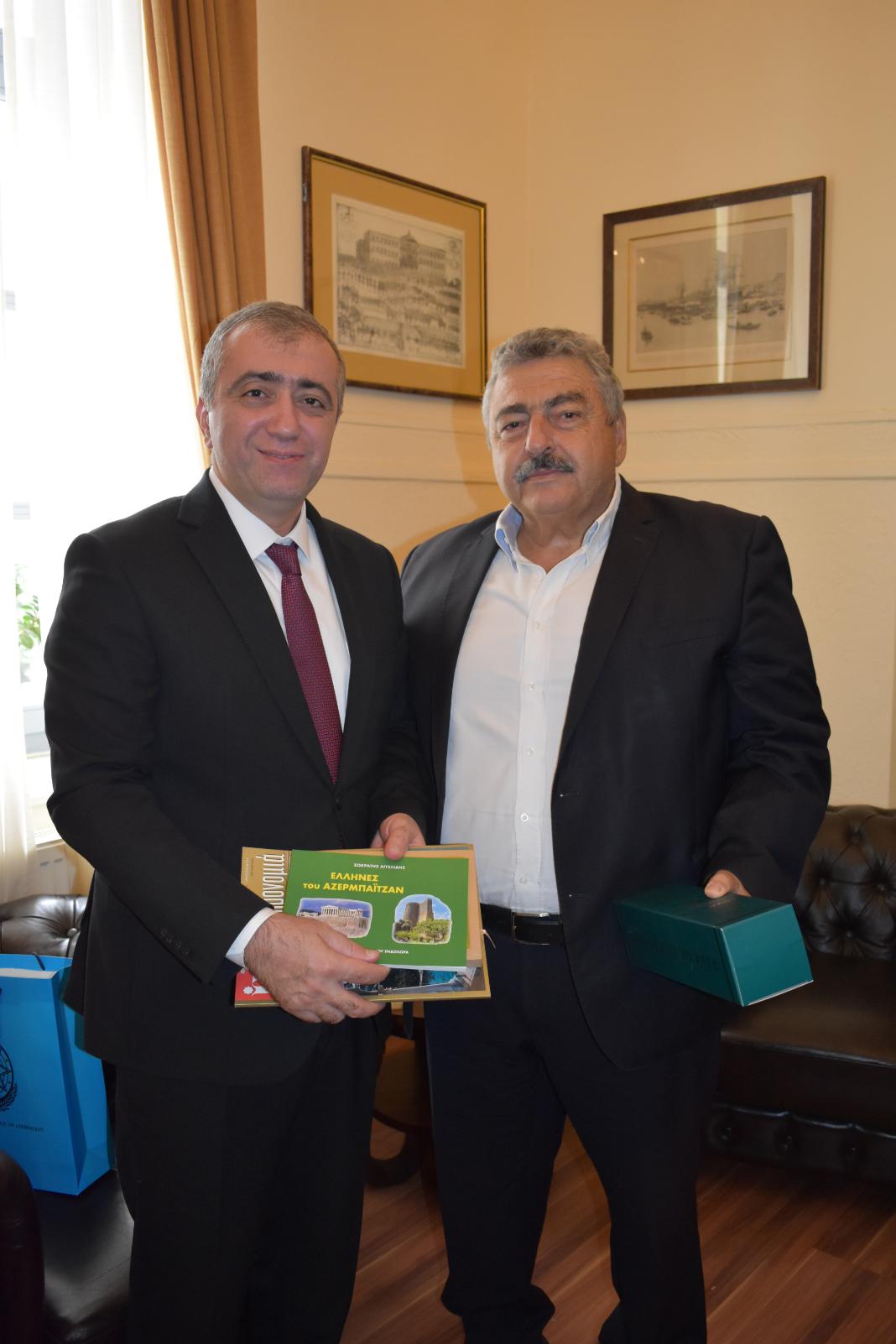 Στον Αντιπεριφερειάρχη Χανίων ο Πρέσβης του Αζερμπαϊτζάν Αrif Mammadov