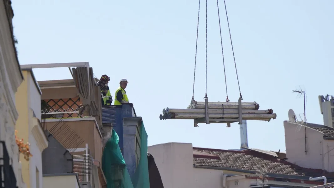 Δύο νεκροί και δύο αγνοούμενοι από την κατάρρευση του κτηρίου στη Μαδρίτη
